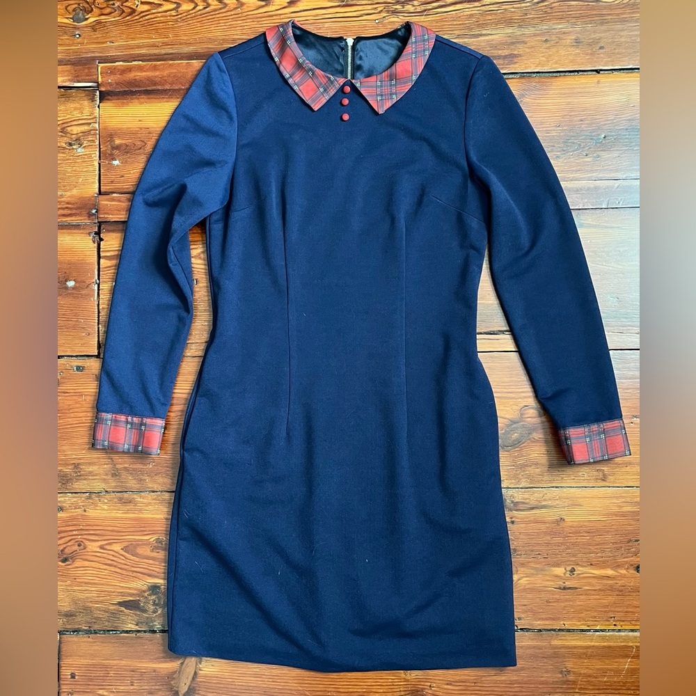 Navy Retro Dress with Red Plaid Collar and Cuffs